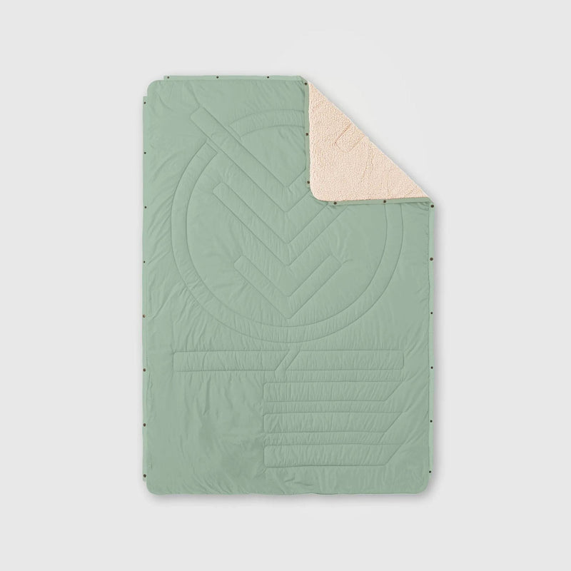 VOITED CloudTouch® Indoor/Outdoor Camping Blanket - Cameo Green Blankets VOITED 
