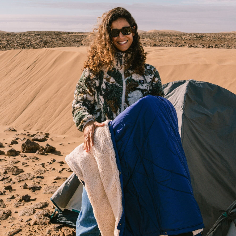 VOITED CloudTouch® Indoor/Outdoor Camping Blanket - Future Dusk Blankets VOITED 