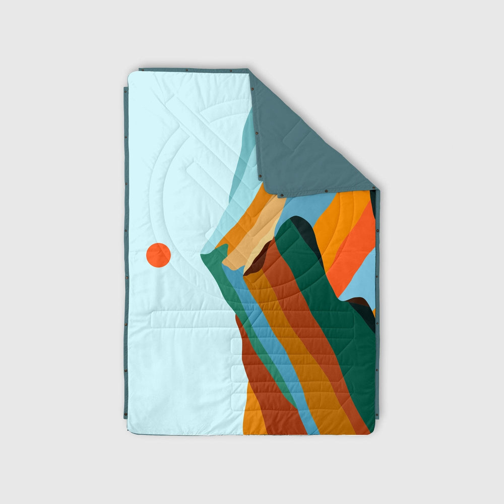 VOITED Recycled Ripstop Outdoor Camping Blanket - Blue Mountain Blankets VOITED 