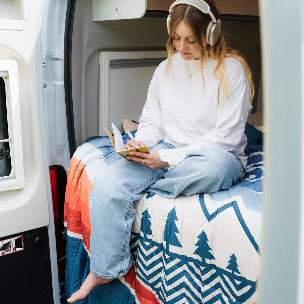 VOITED Queen CloudTouch® Indoor/Outdoor Camping Blanket - Camp Vibes Two Blankets VOITED 